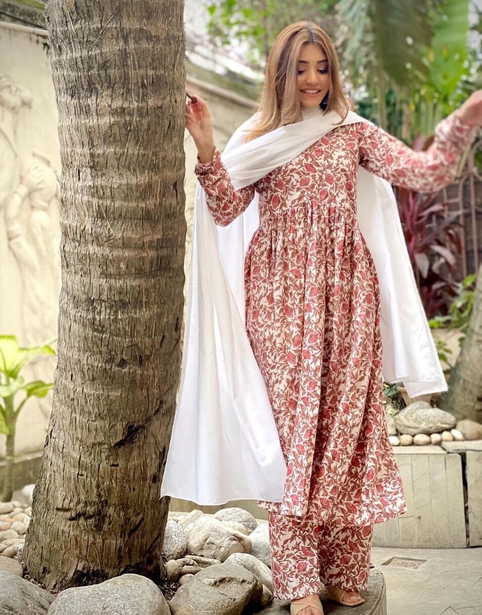 Floral Kalamkari Suit