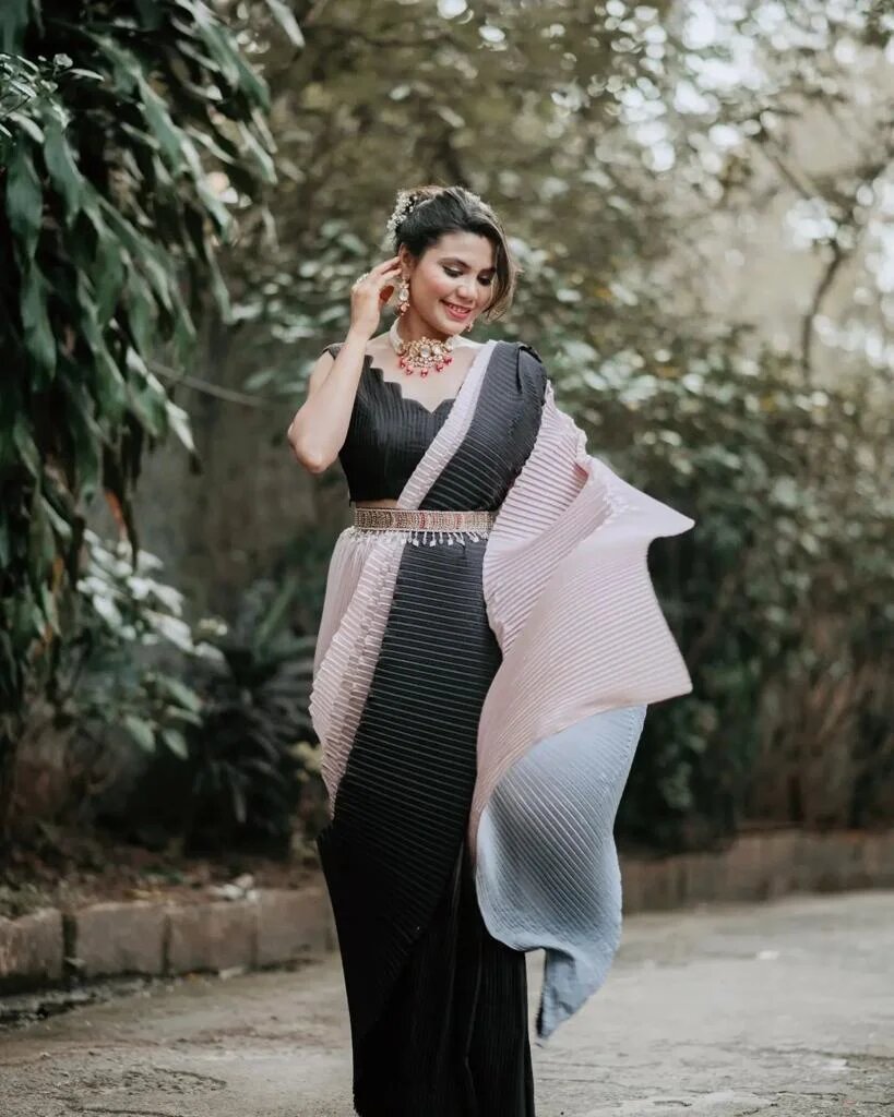 Sand Beige And Black Pleated Saree